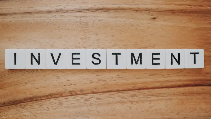 Growth chart showing website as a business investment rather than a cost